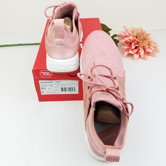 NEW BALANCE WOMENS FRESH FOAM SPORT SNEAKER - PINK - Picture 2 of 4